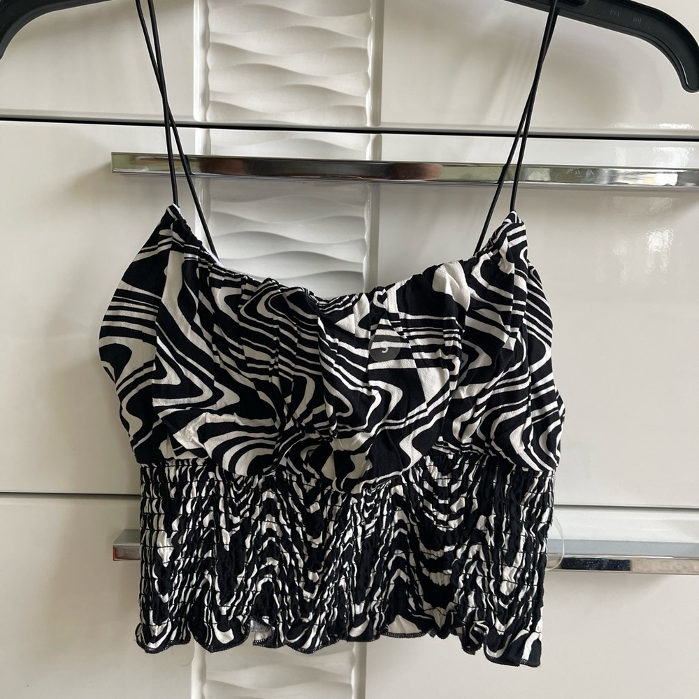 Black and white crop top